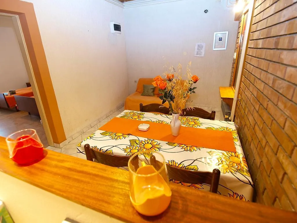 Apartments Radmila 977 Medulin Croatia