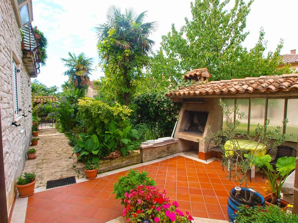 Apartments Radmila 977 Medolino Croazia